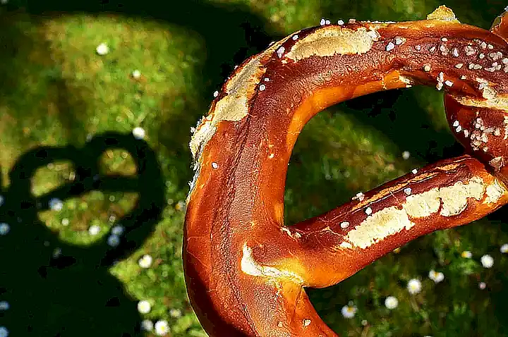 Das Teufelsrad-Voyeur-Problem und die Oktoberfest Upskirts: Eine erschütternde Analyse der sexuellen Belästigung auf dem größten Volksfest der Welt