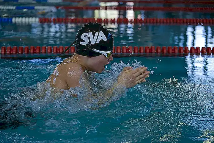 Weitere Beispiele für internationale Namensunterschiede